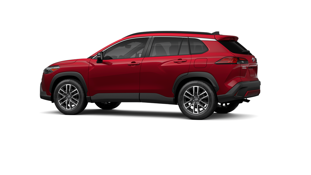New 2026 Soul Red Crystal <sup>1</sup> <sup>2</sup> Toyota  XLE image 7