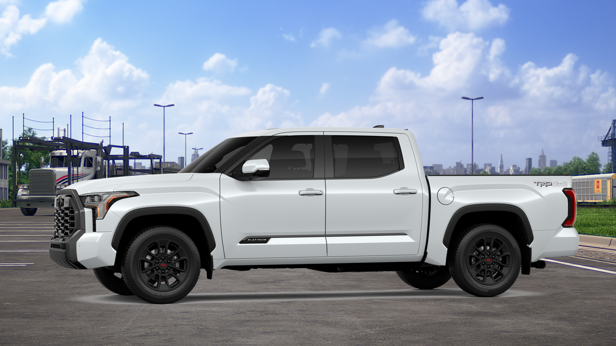 New 2026 Wind Chill Pearl <sup>1</sup> Toyota  Platinum image 17