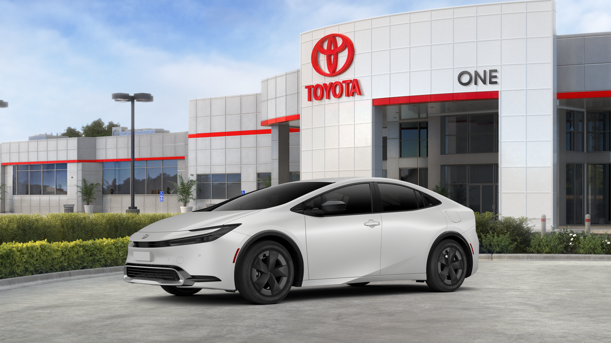 New 2026 Wind Chill Pearl <sup>1</sup> Toyota  SE image 34