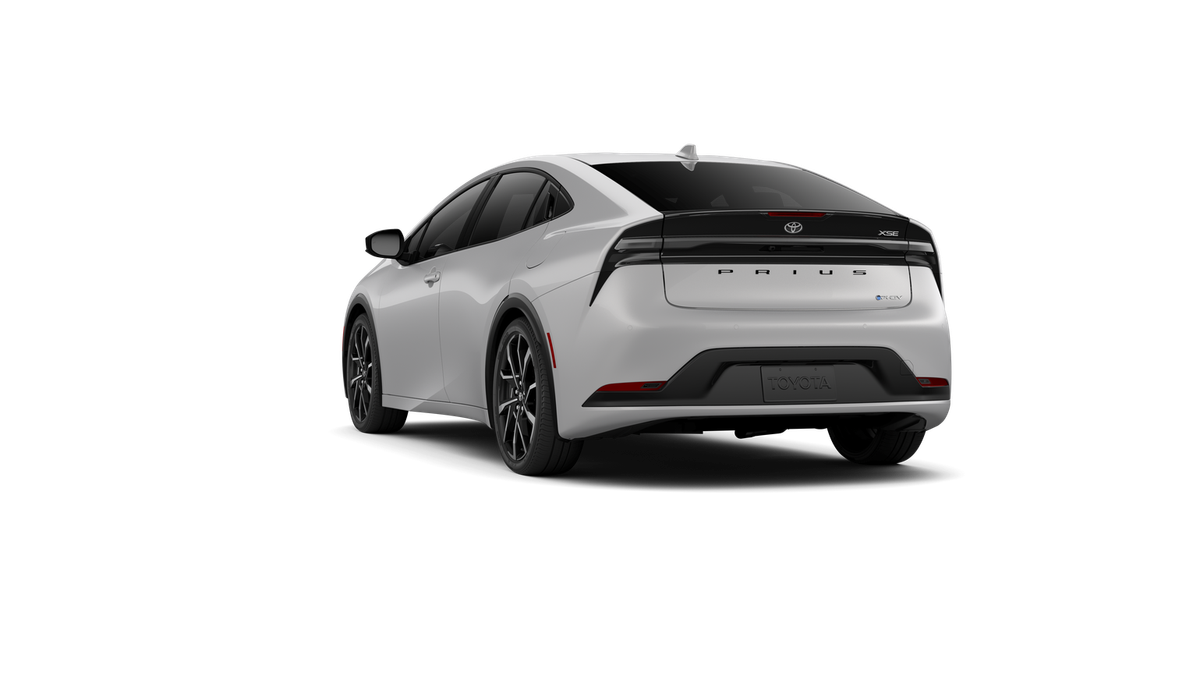 New 2027 Cutting Edge Toyota  XSE image 9
