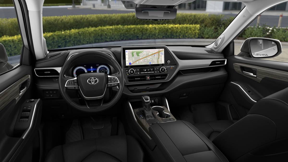 New 2026 Toyota Highlander Hybrid SUV
