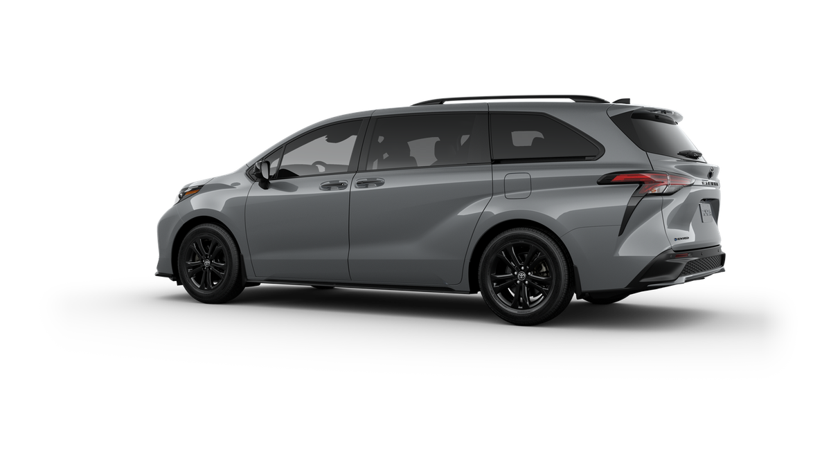 2025 Toyota Sienna XSE photo 6