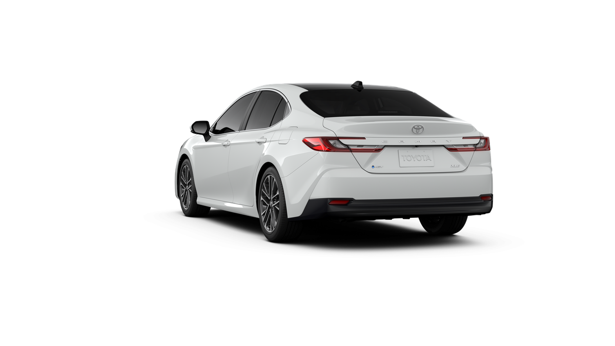 New 2026 Wind Chill Pearl <sup>1</sup> Toyota  XLE image 9