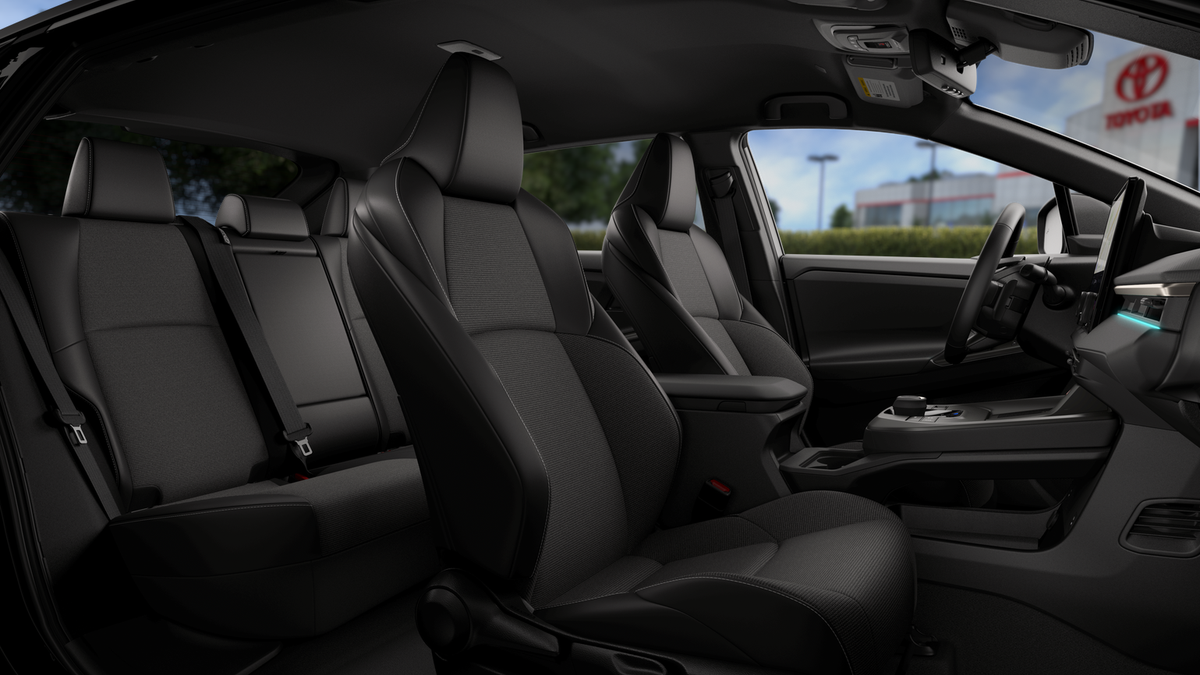 2026 Toyota bZ XLE - Photo 52