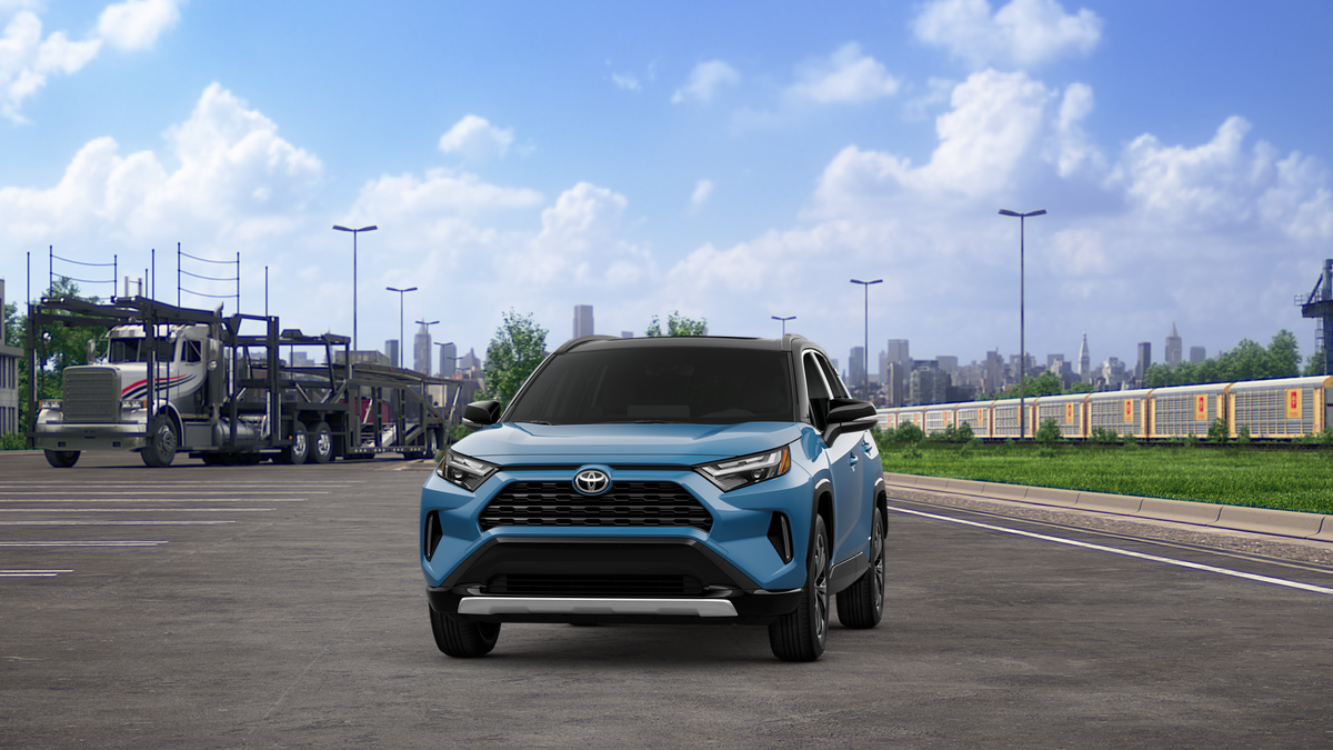 2025 Toyota RAV4 Hybrid XSE photo 18