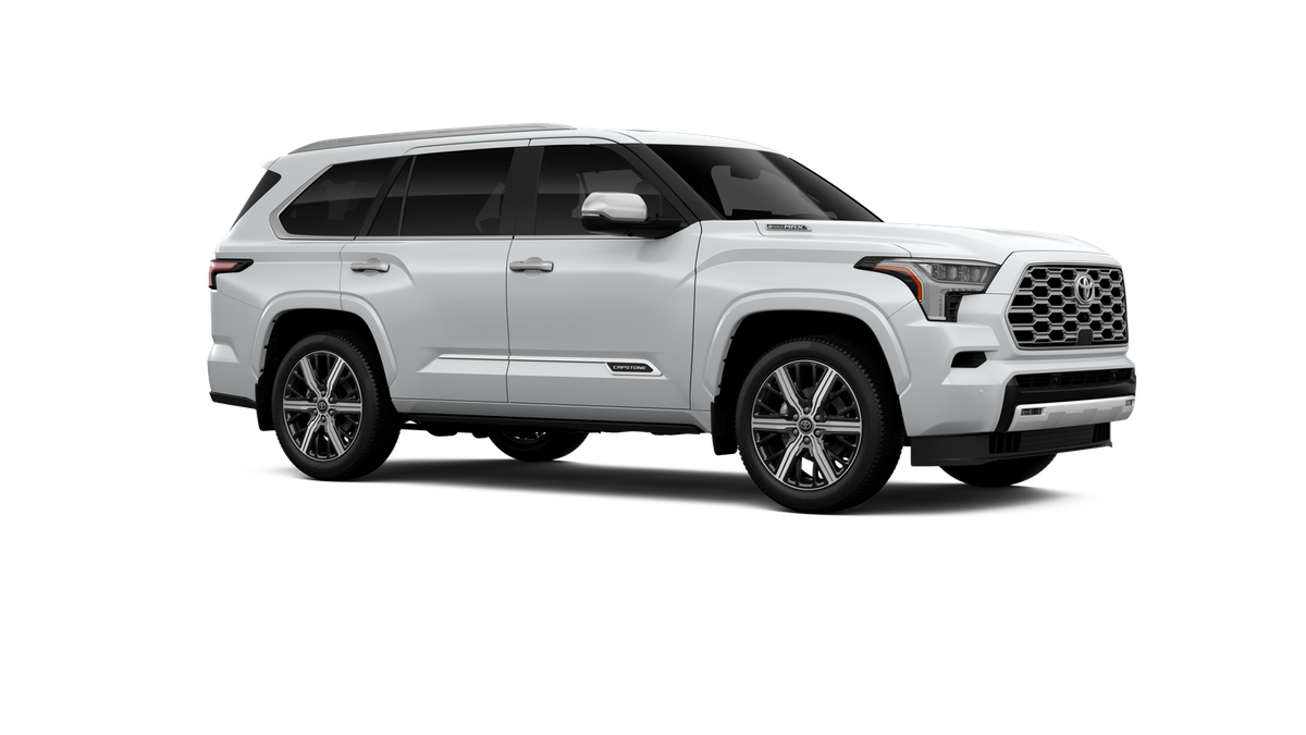 New 2026 Wind Chill Pearl <sup>1</sup> Toyota  Capstone image 16