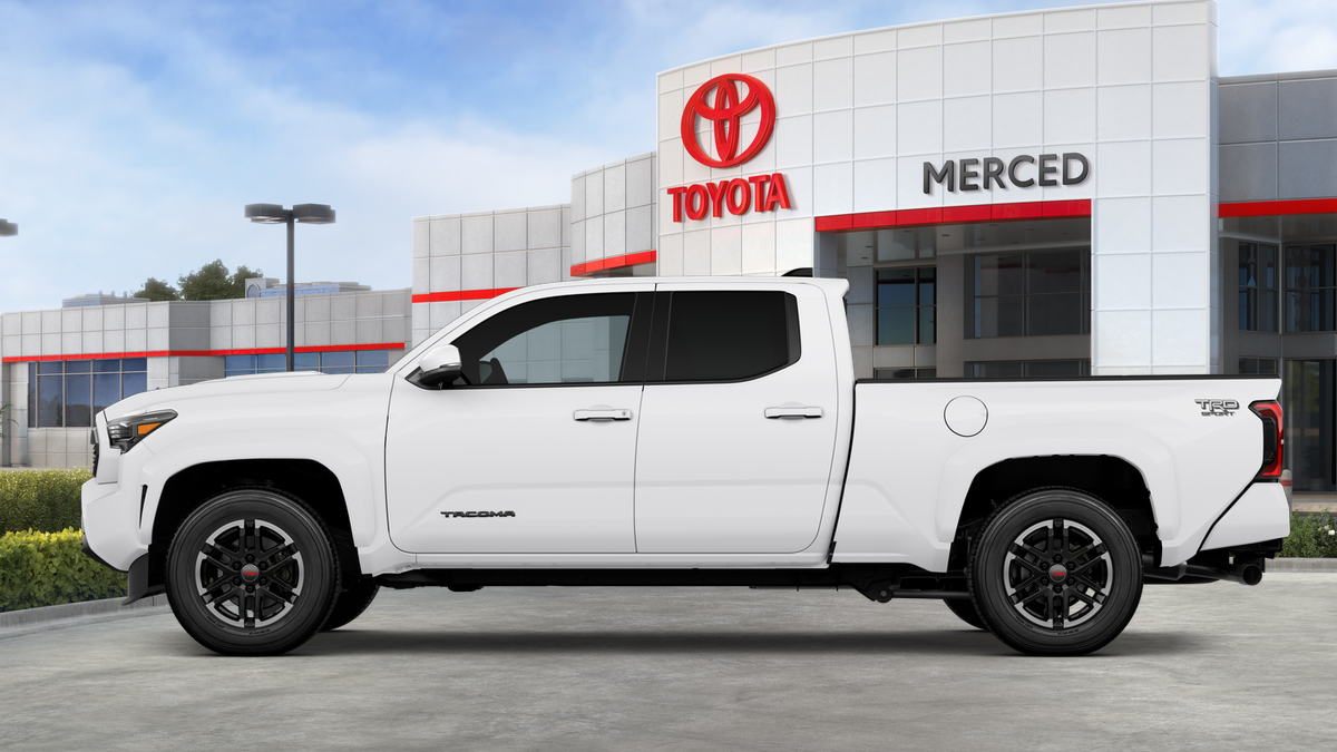 2026 Toyota Tacoma TRD Sport Double Cab photo 4