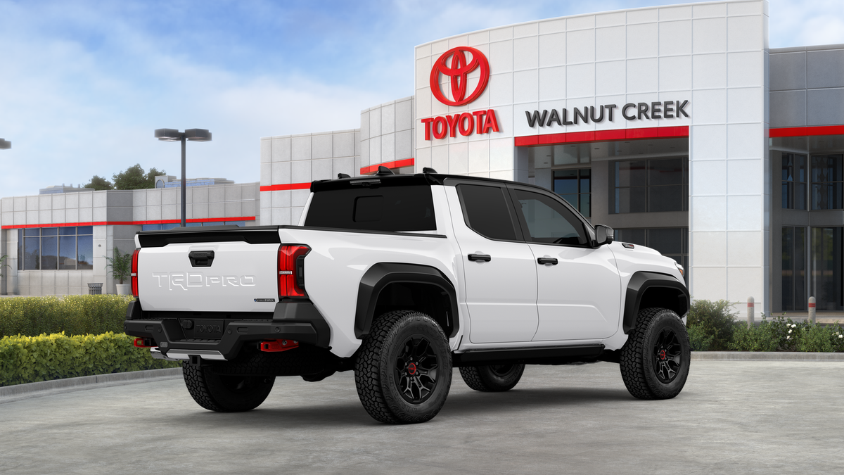 2025 Toyota Tacoma TRD Pro - Photo 12