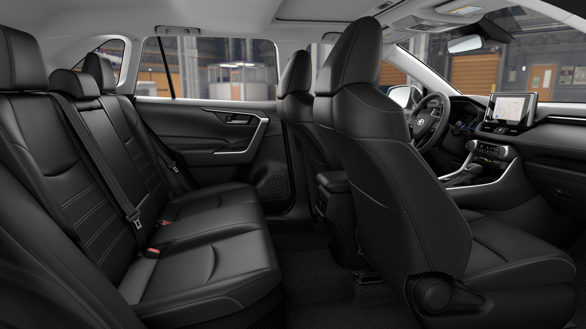 2025 Toyota RAV4 Hybrid XLE Premium photo 19
