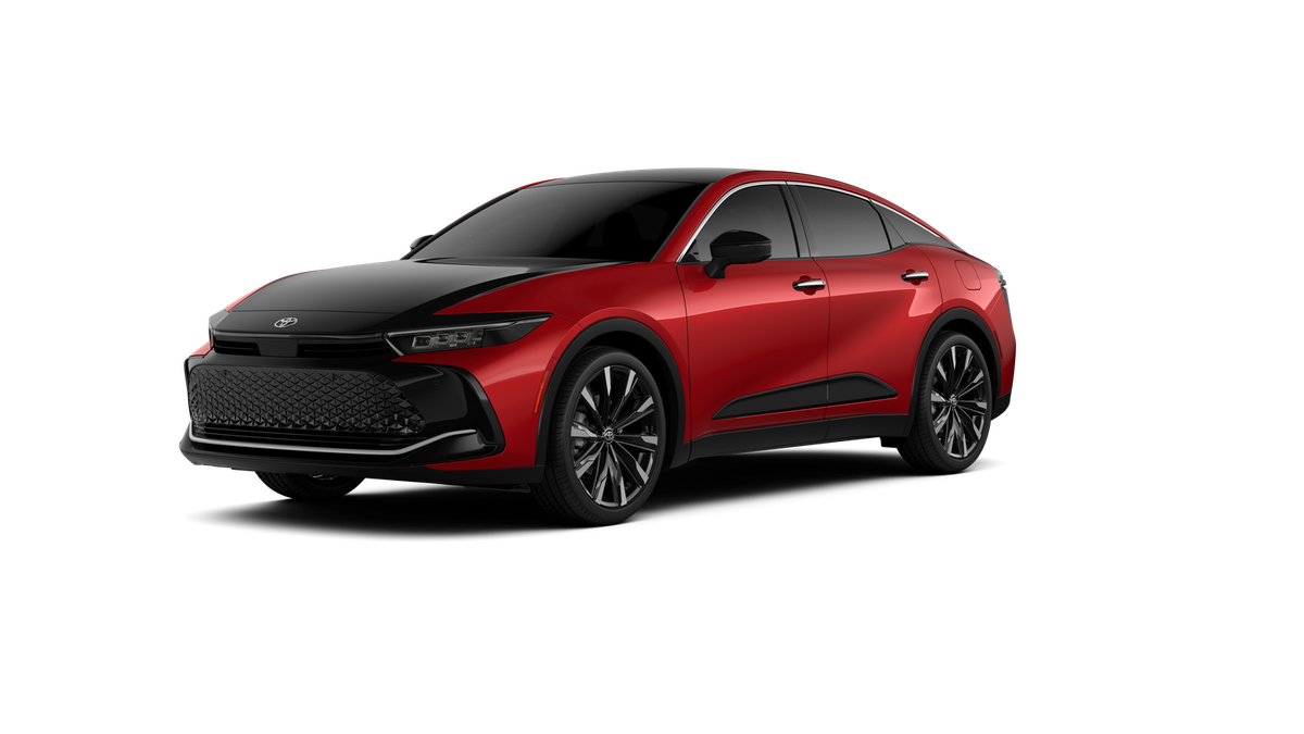 2026 Toyota Crown Platinum's photo