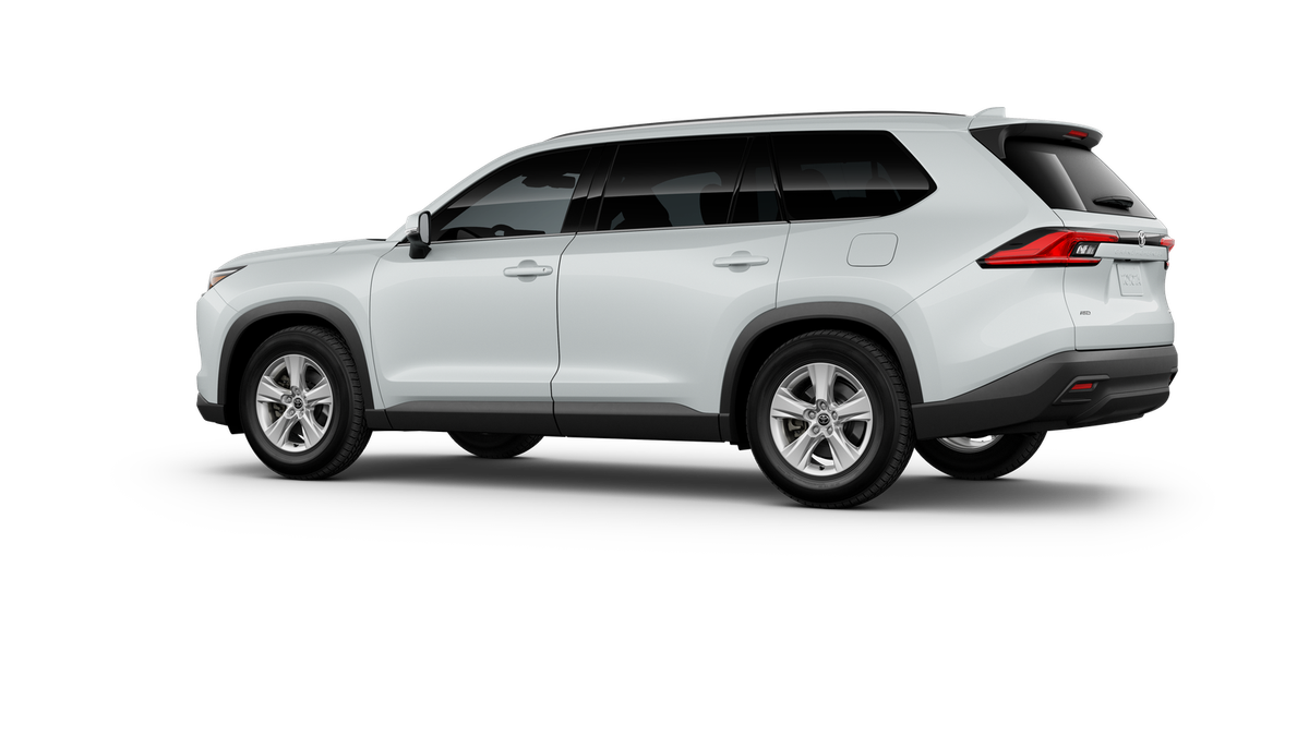 2025 Toyota Grand Highlander LE AWD photo 35