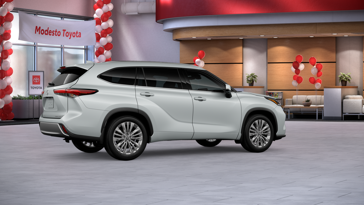 New 2026 Toyota Highlander SUV