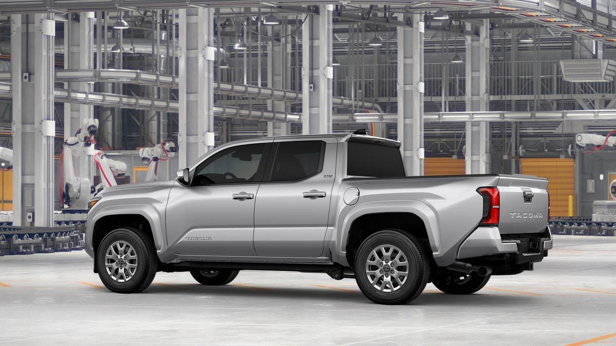 2025 Toyota Tacoma SR5 Double Cab photo 7