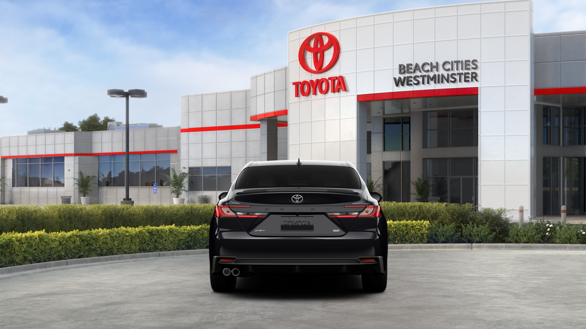 2026 Toyota Camry SE photo 4