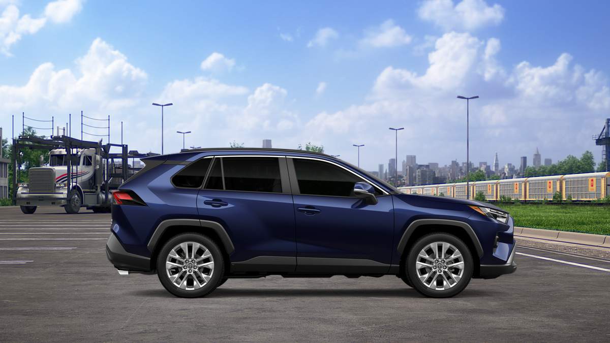 2025 Toyota RAV4 XLE Premium photo 14
