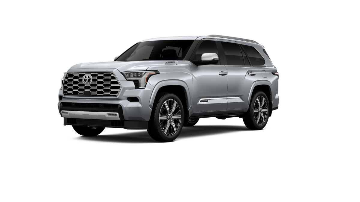 2026 Toyota Sequoia Capstone 4WD i-FORCE MAX Hybrid's photo