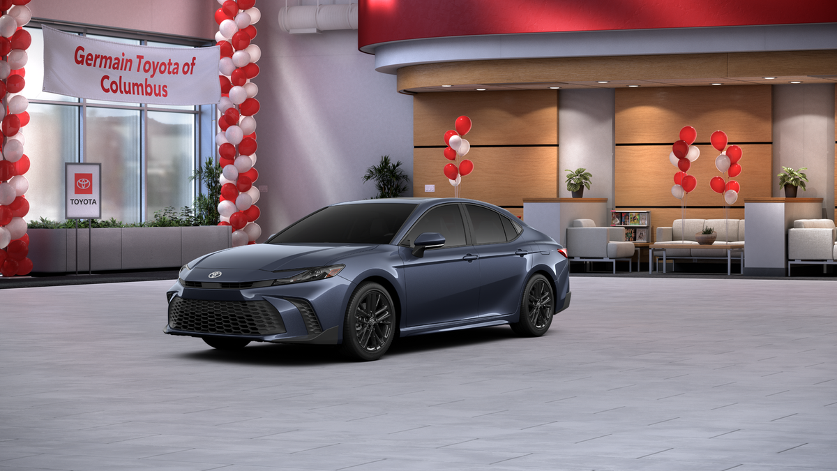 2027 Toyota Camry  SE AWD