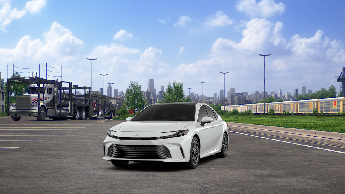 New 2027 Wind Chill Pearl <sup>1</sup> Toyota  XLE image 21