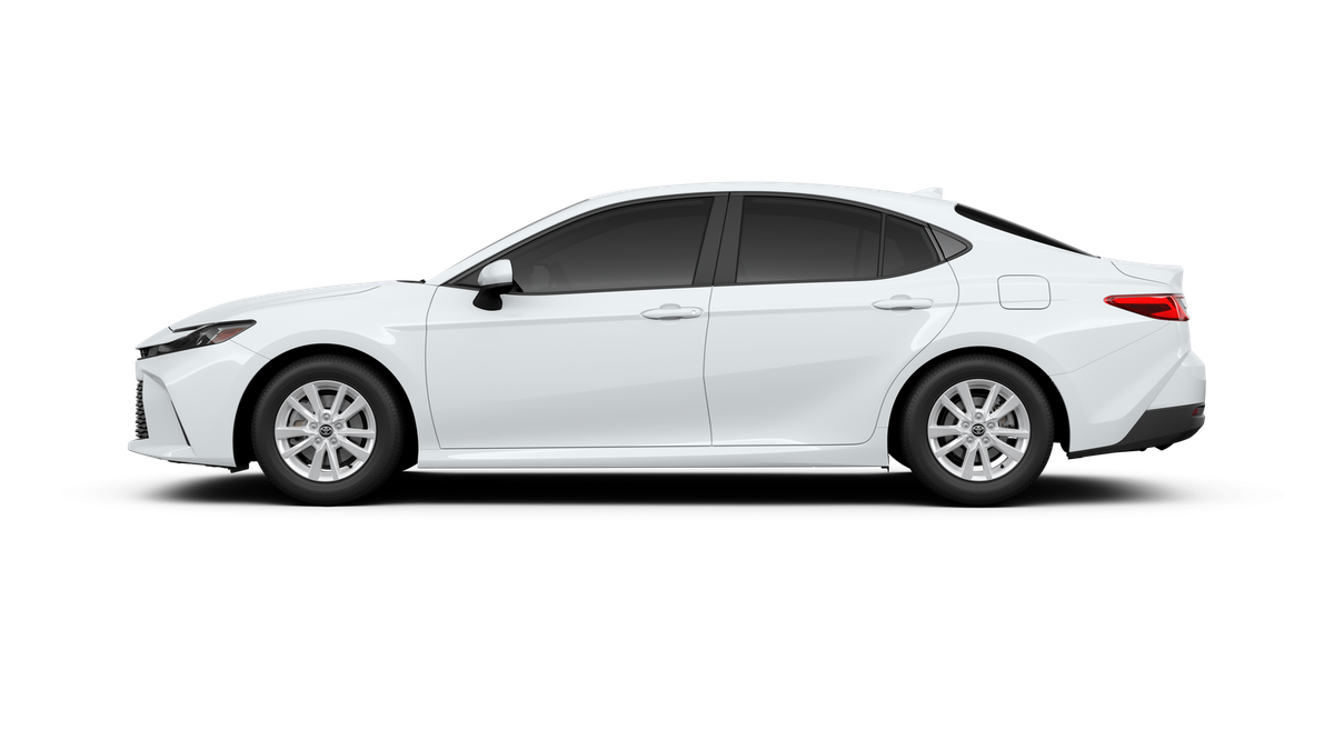 2026 Toyota Camry LE photo 15