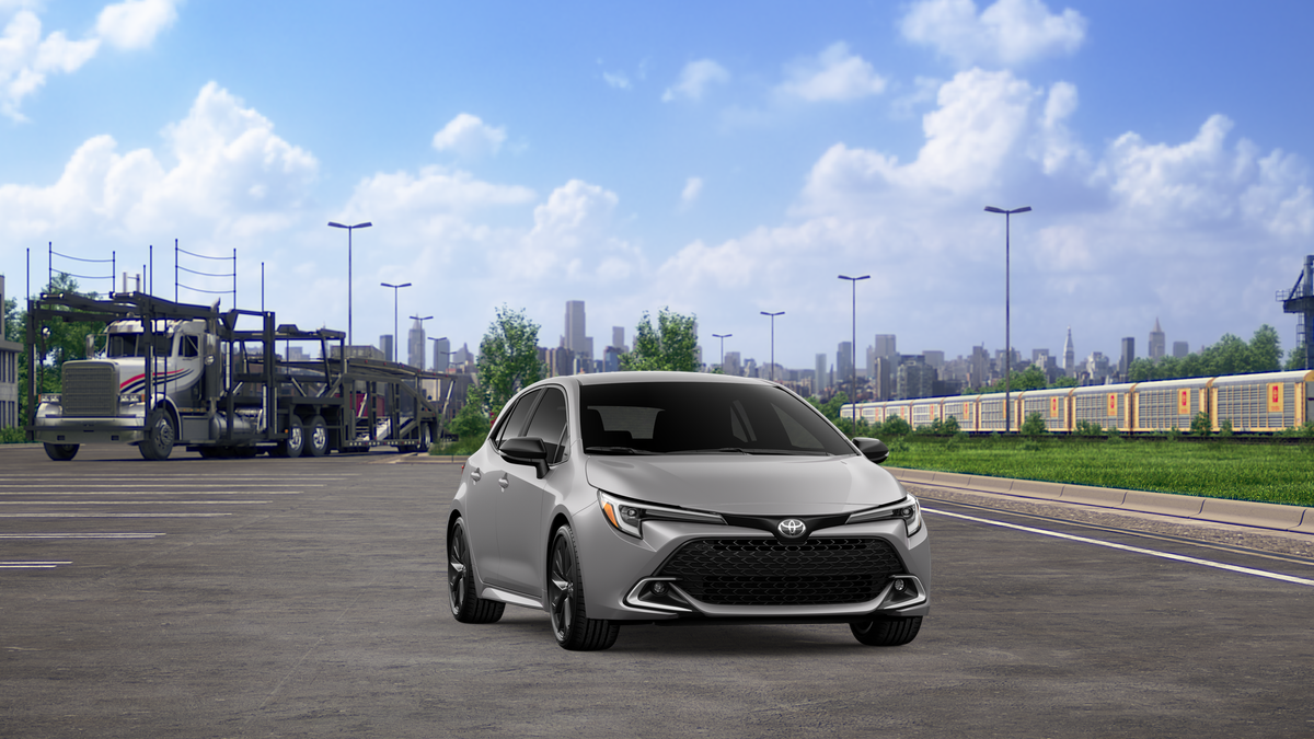 New 2027 Classic Silver Metallic Toyota  XSE image 18