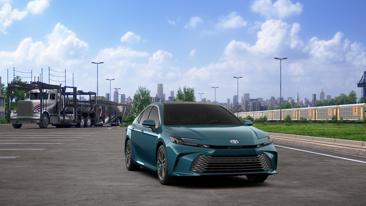 2026 Toyota Camry XLE photo 9