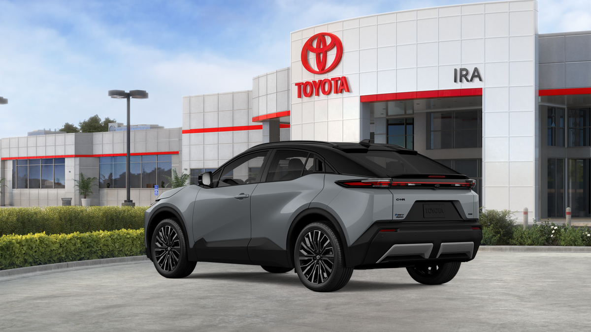 New 2026 Cement with Midnight Black Metallic roof <sup>1</sup> Toyota  XSE image 8