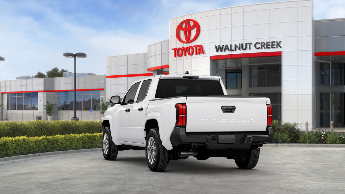 2025 Toyota Tacoma SR - Photo 9