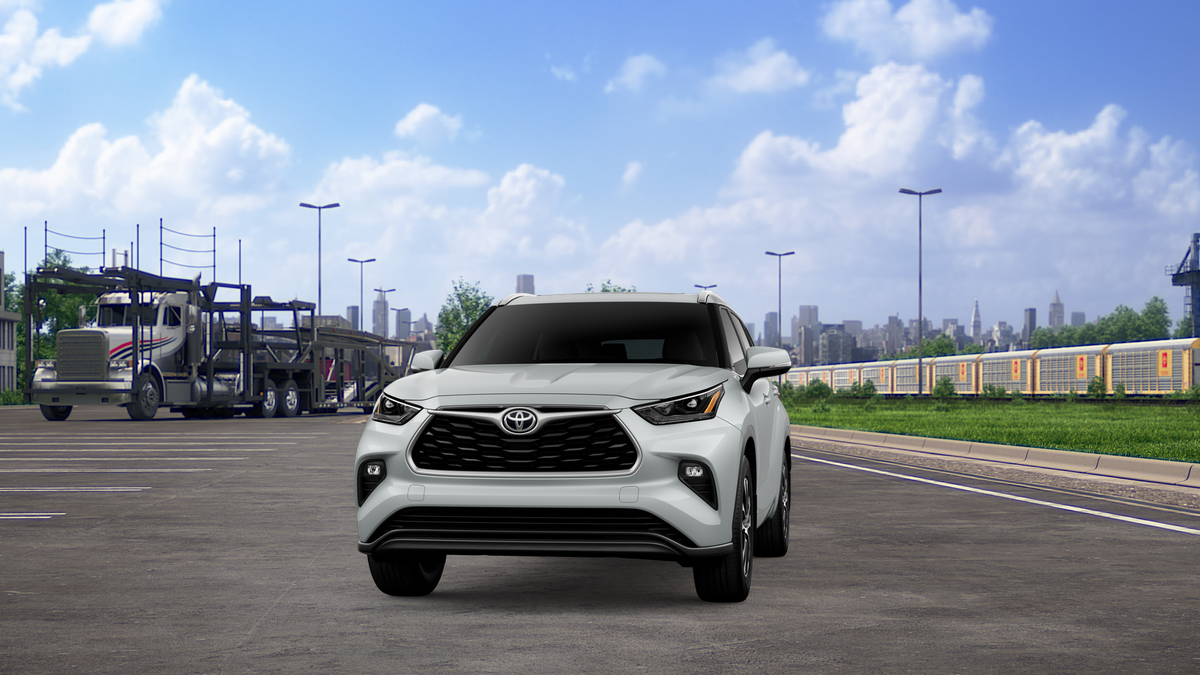 New 2026 Wind Chill Pearl <sup>1</sup> Toyota  XLE image 21