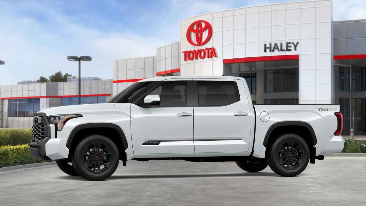 New 2026 Wind Chill Pearl <sup>1</sup> Toyota  Platinum image 5