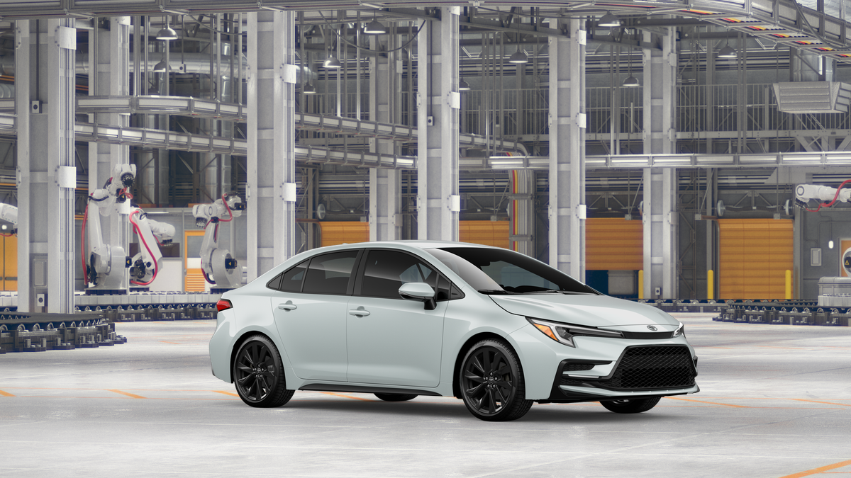 New 2027 Wind Chill Pearl <sup>1</sup> Toyota  SE image 16