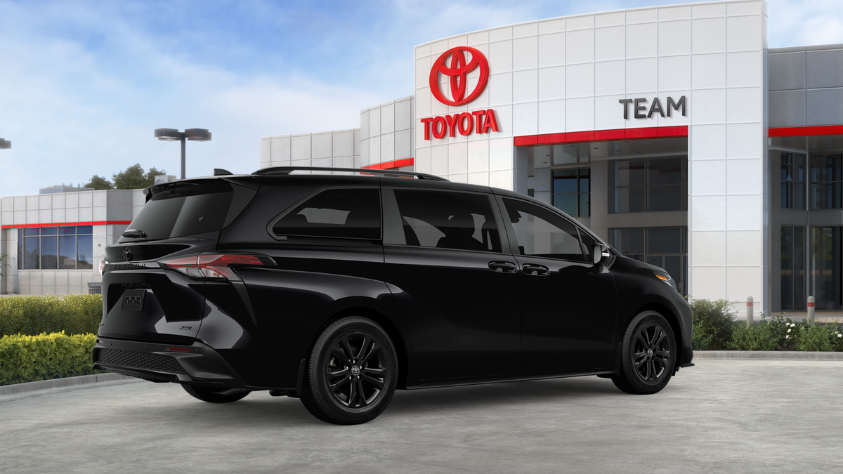 New 2026 Toyota Sienna Van