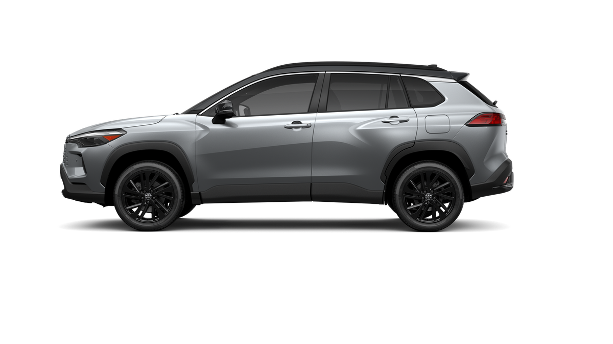 New 2026 Sonic Silver with Jet Black roof Toyota Hybrid XSE image 4