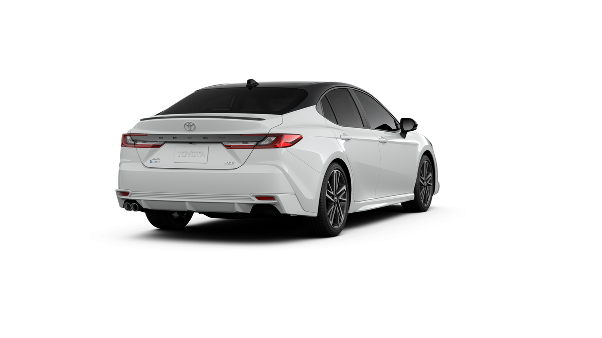 New 2026 Wind Chill Pearl with Midnight Black Metallic roof <sup>1</sup> Toyota  XSE AWD image 28