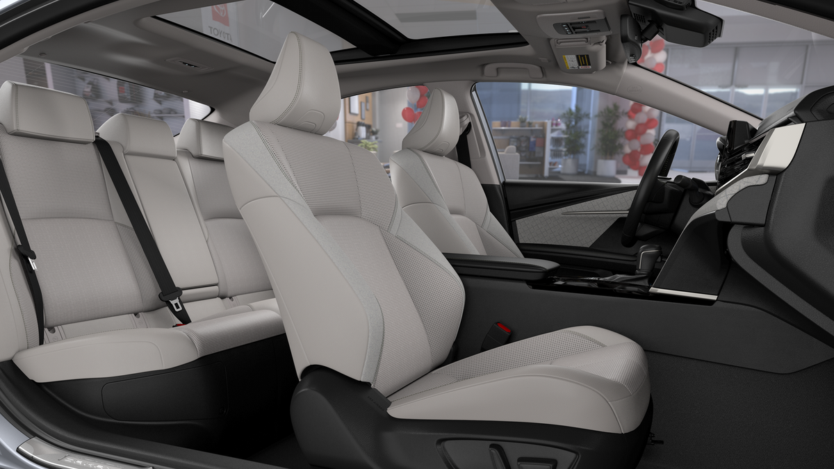 2026 Toyota Camry XLE - Photo 34