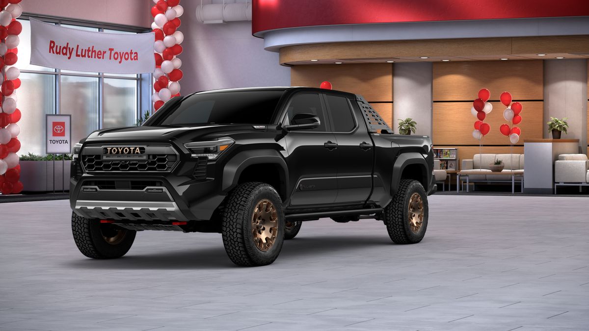 2025 Toyota Tacoma Trailhunter Double Cab photo 10