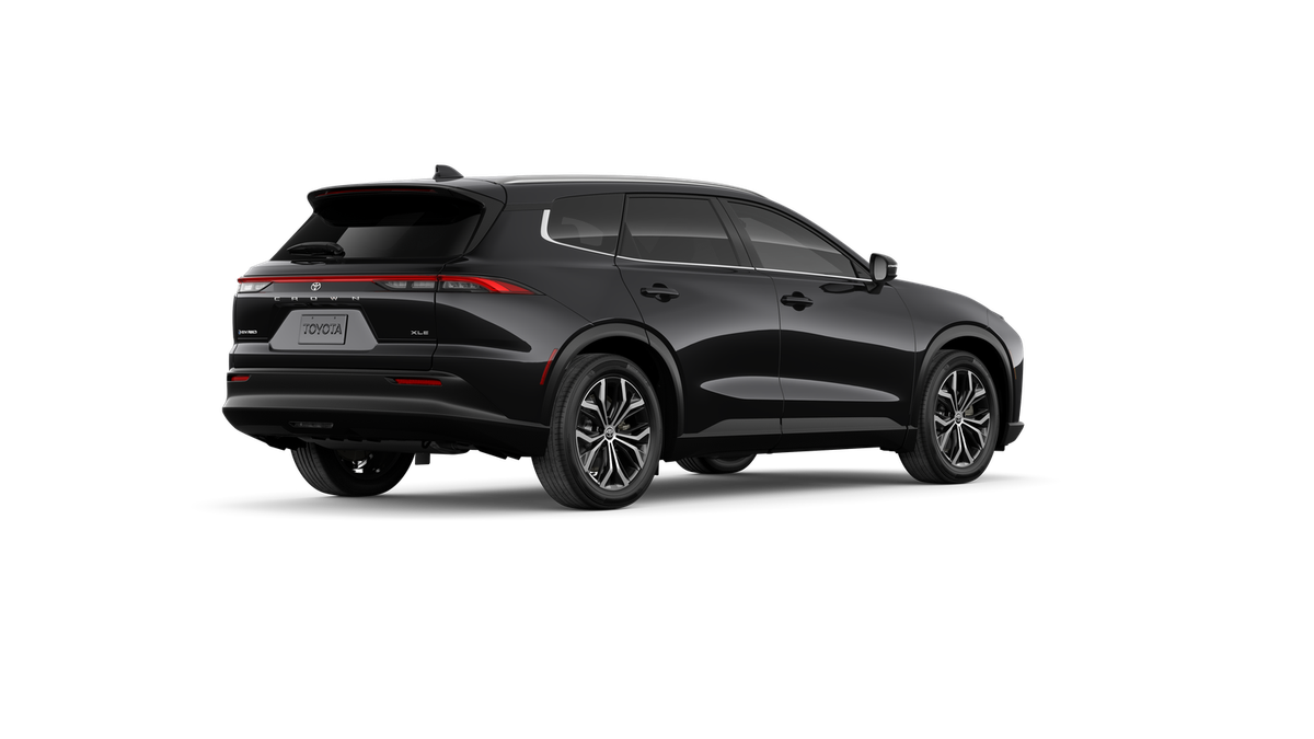 2026 Toyota Crown Signia XLE - Photo 12