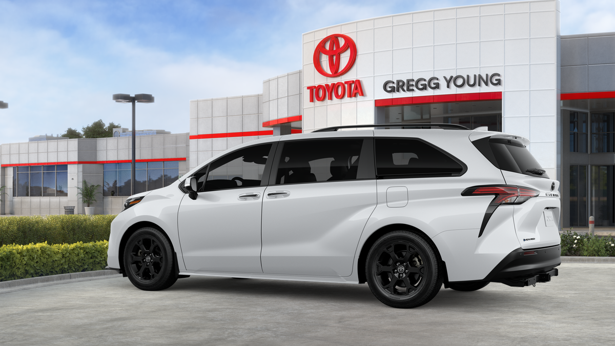 New 2026 Toyota Sienna Van