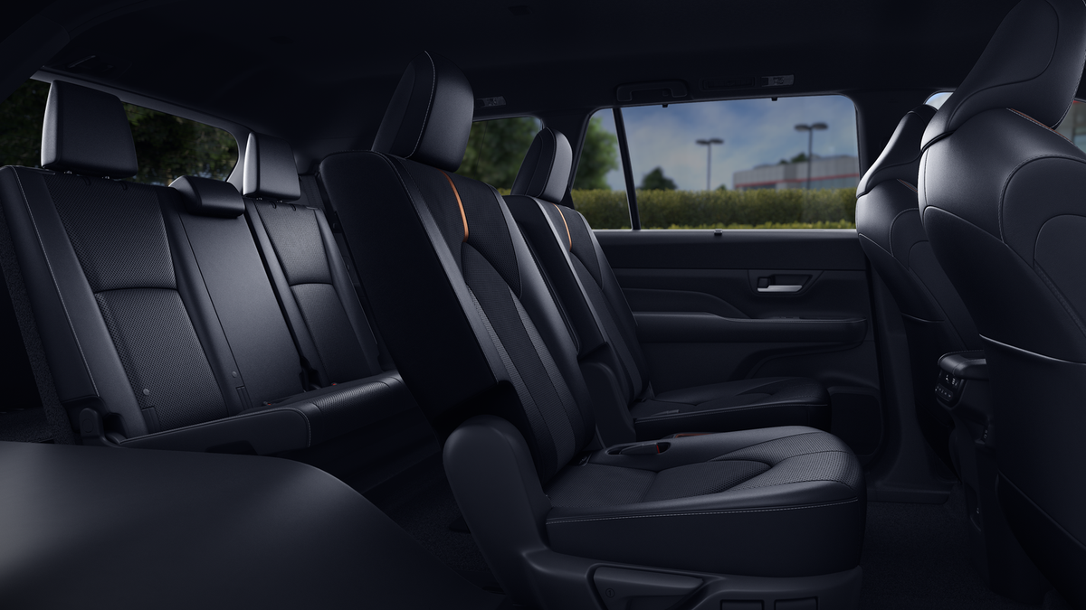 New 2026 Toyota Grand Highlander Hybrid SUV