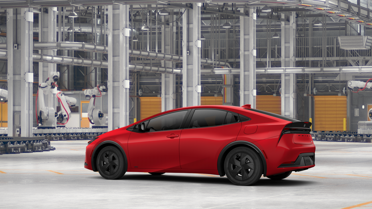 2026 Toyota Prius LE photo 5