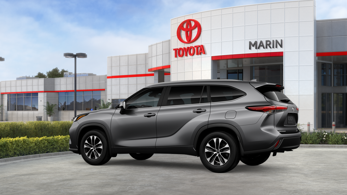 New 2026 Toyota Highlander SUV