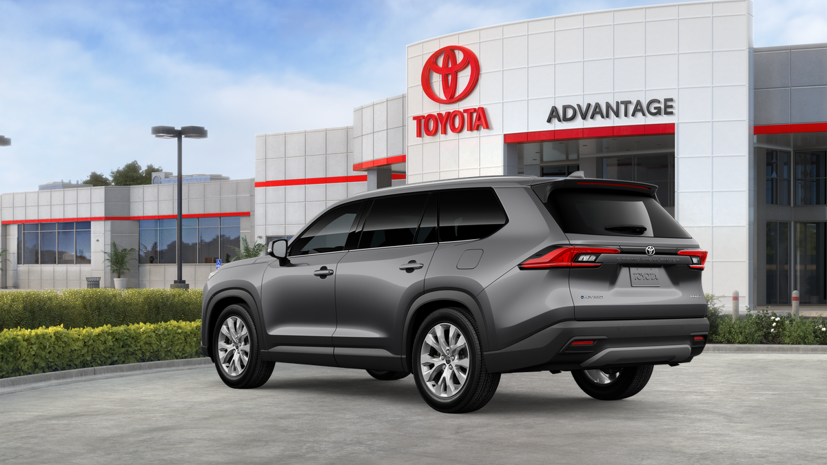New 2026 Toyota Grand Highlander Hybrid SUV