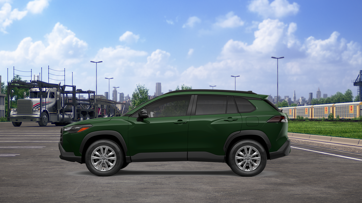 2026 Toyota Corolla Cross LE photo 4