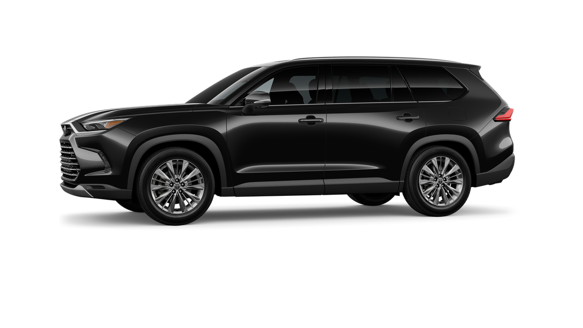 New 2026 Midnight Black Metallic Toyota  Platinum image 5
