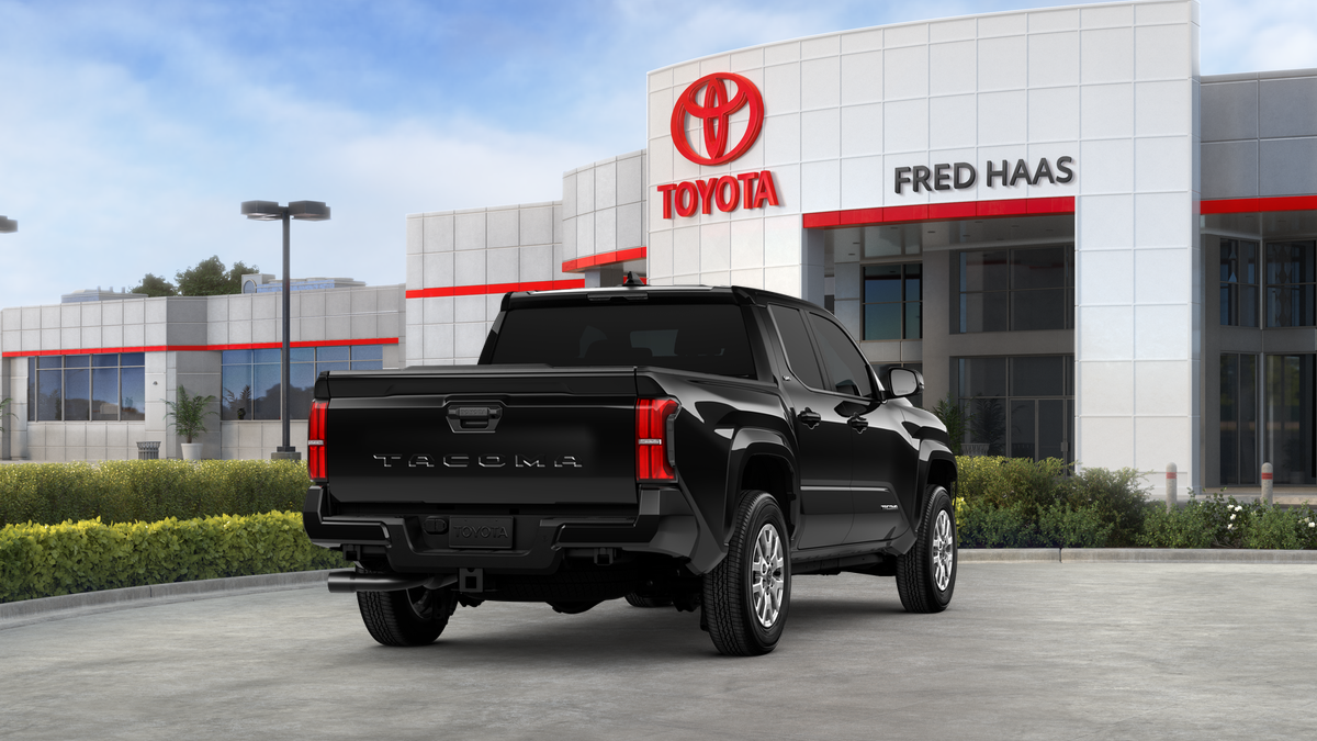 2025 Toyota Tacoma SR5 Double Cab photo 9