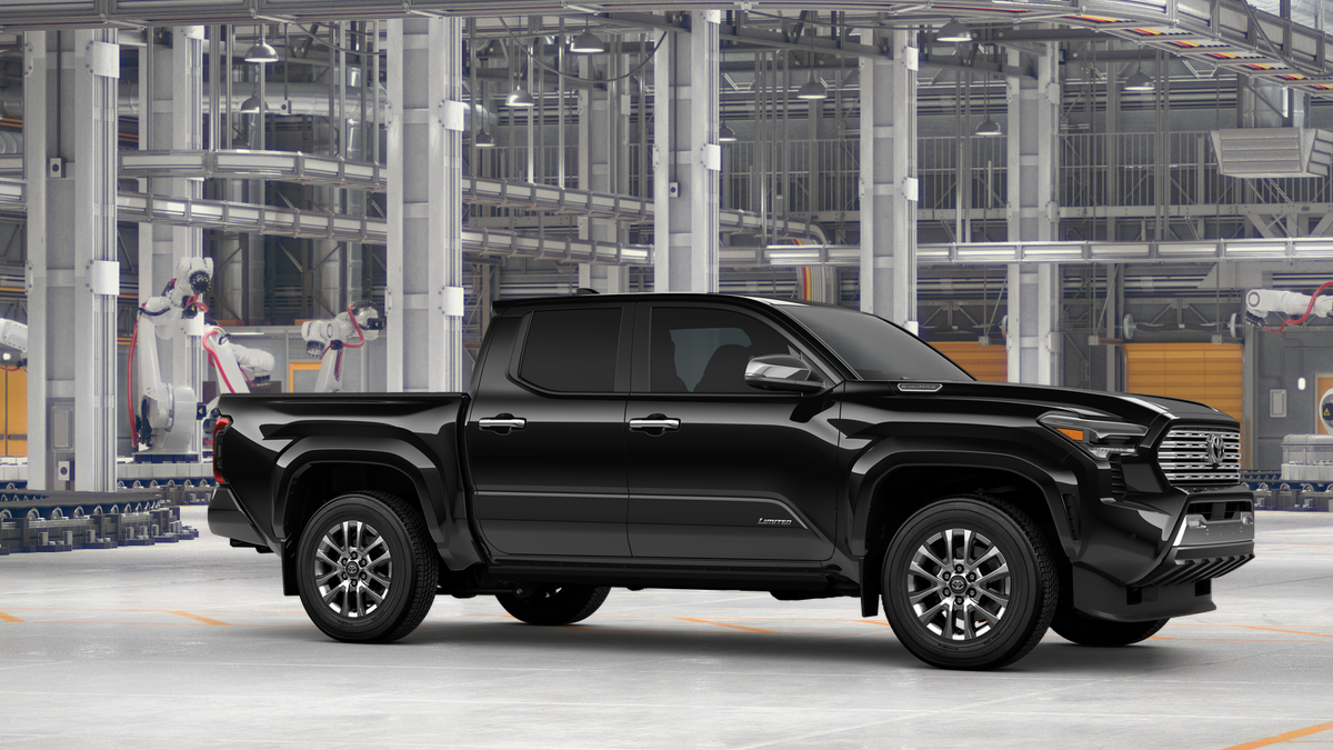 2025 Toyota Tacoma Limited Double Cab photo 14