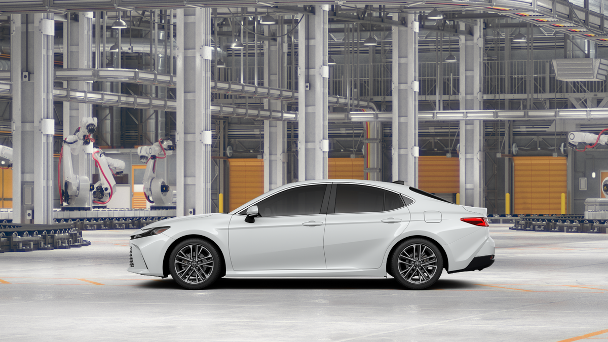 New 2027 Wind Chill Pearl <sup>1</sup> Toyota  XLE AWD image 14