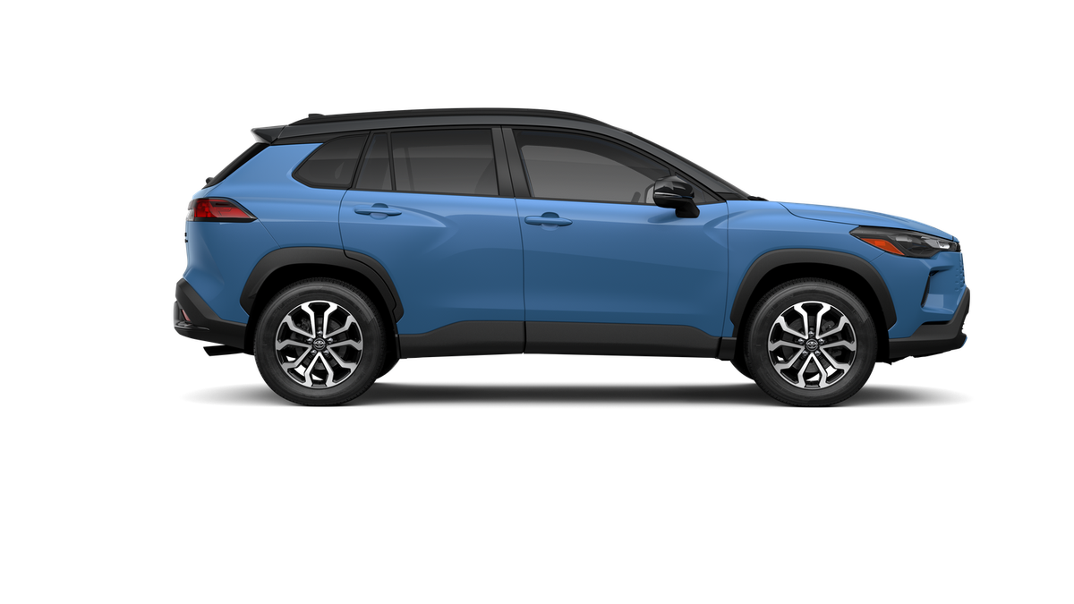 New 2026 Cavalry Blue with Jet Black roof <sup>1</sup> Toyota  SE image 14