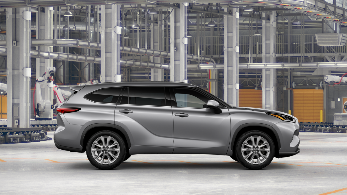 2025 Toyota Highlander Limited photo 14