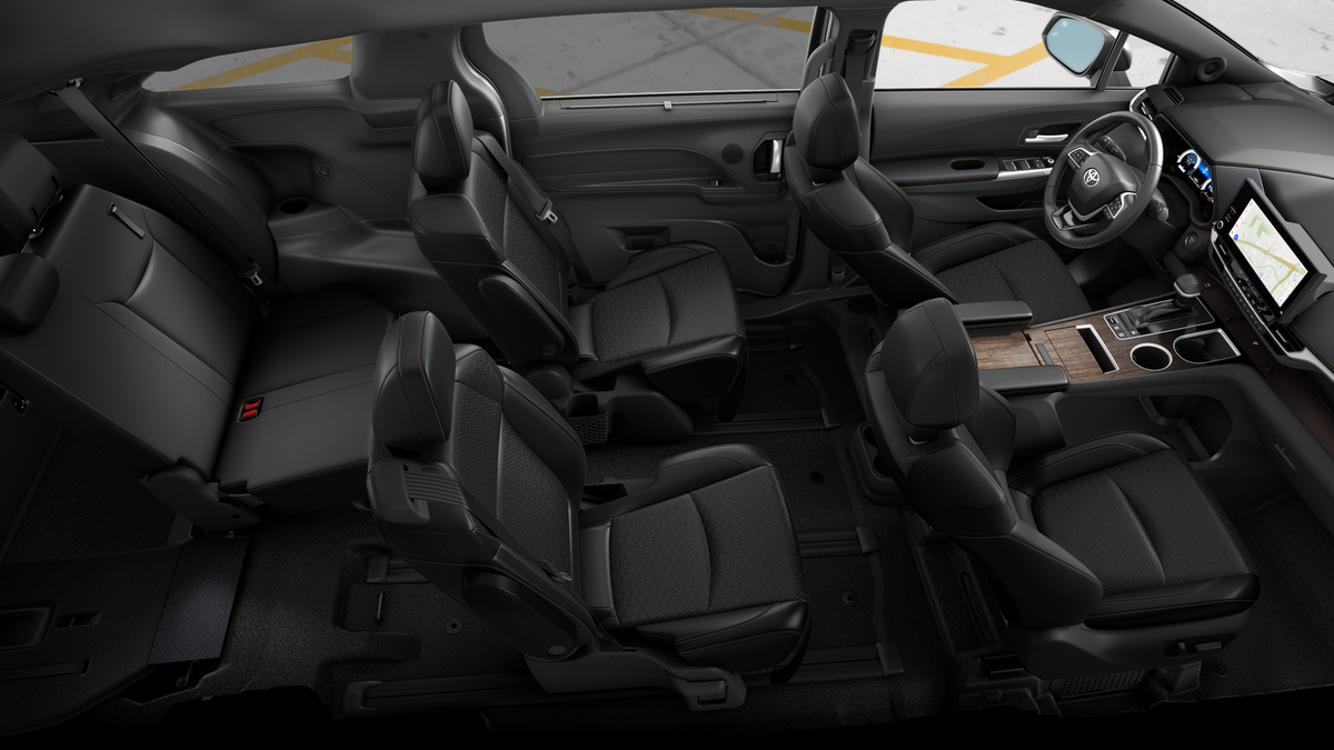 2025 Toyota Sienna Limited photo 21