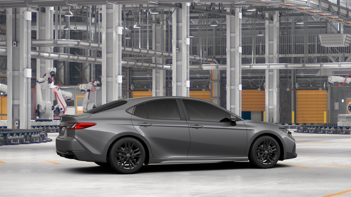 2026 Toyota Camry SE photo 13